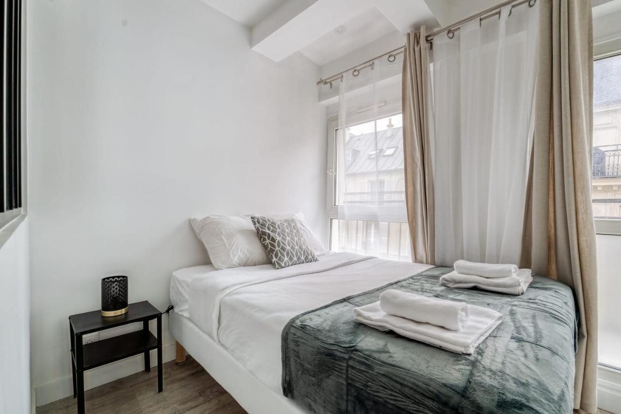 Appartamento Beautiful Apartement With 2 Bedrooms In Centre Parigi